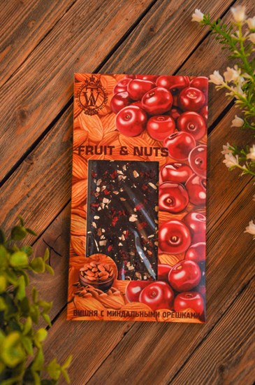Шоколад ™  World&Time  FRUIT&NUTS Горький вишней и миндалем, 80 гр - фото 9871